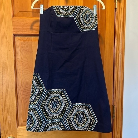 Lilly Pulitzer Bowen Navy Blue Comb Get It Embroidered Strapless Dress Size 2 - Picture 6 of 11